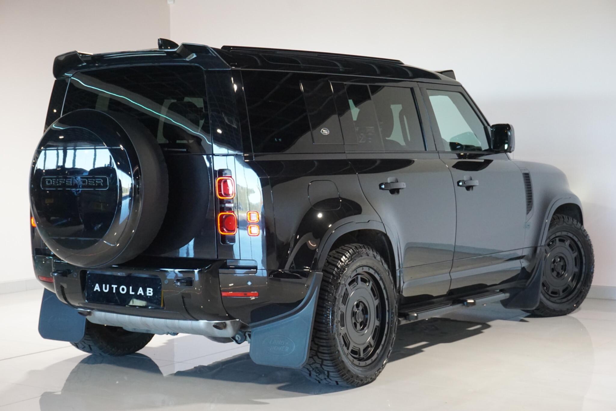 Land Rover Defender 110 2.0 P400e 15.4kWh X-Dynamic S SUV 5dr Petrol Plug-in Hybrid Auto 4WD Euro 6 (s/s) (404 ps)